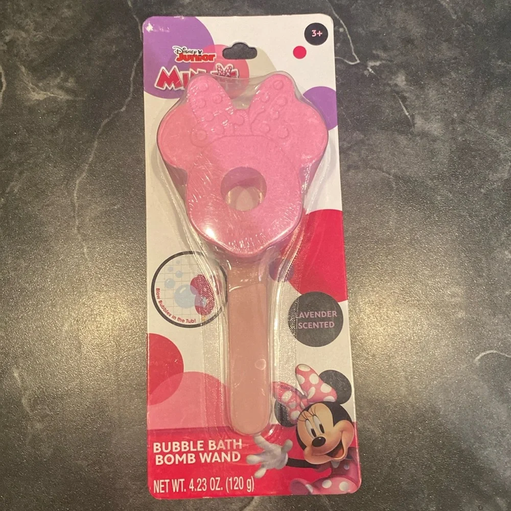 Disney Junior Minnie Mouse Lavender Scented Bubble Bath Bomb Wand